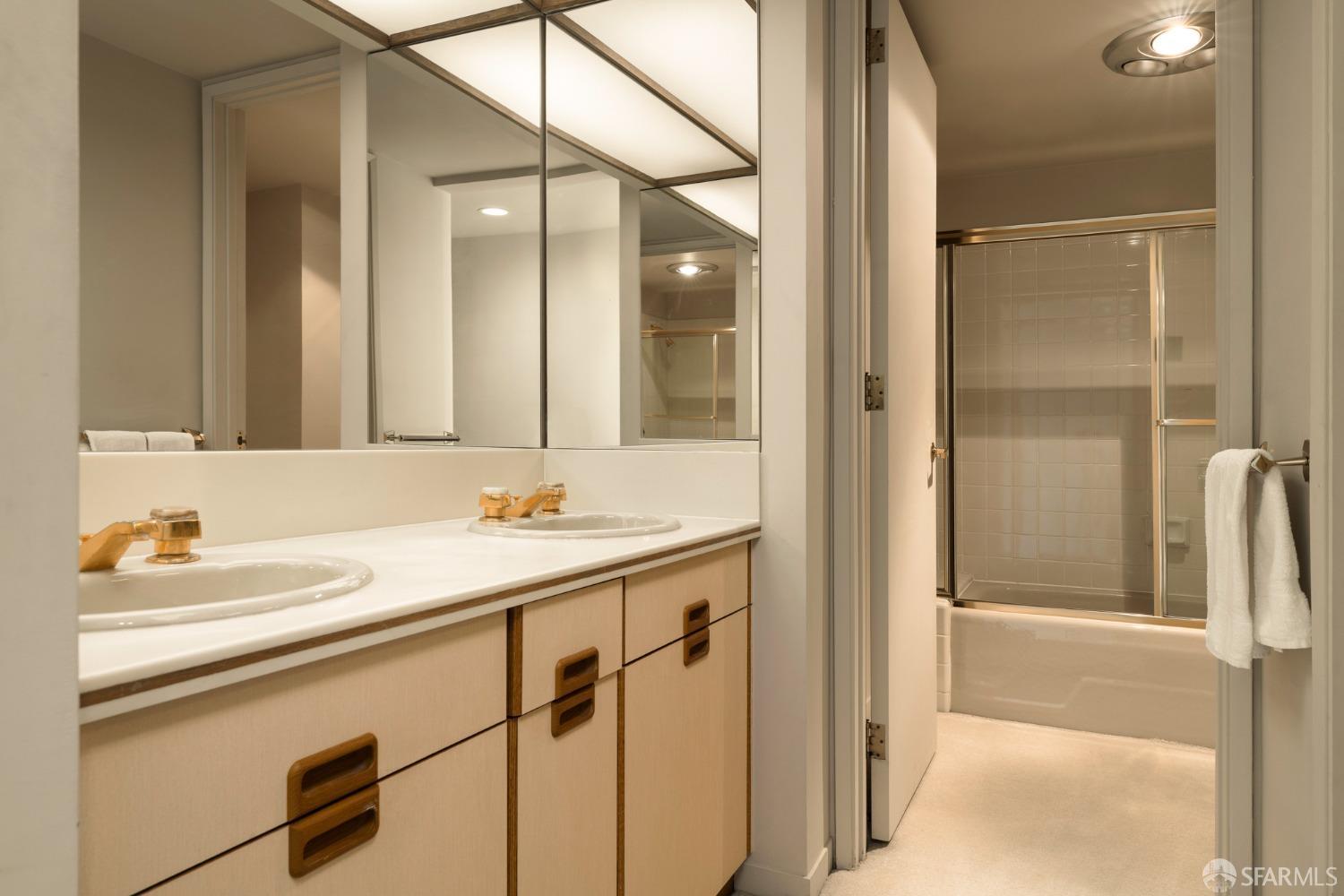 Detail Gallery Image 12 of 12 For 1255 California St #701,  San Francisco,  CA 94109 - 1 Beds | 1/1 Baths