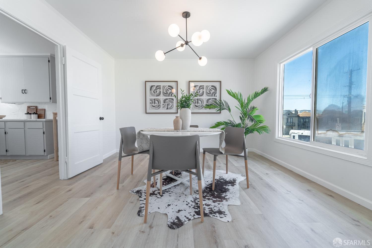 Detail Gallery Image 3 of 67 For 3539 Judah St, San Francisco,  CA 94122 - – Beds | – Baths