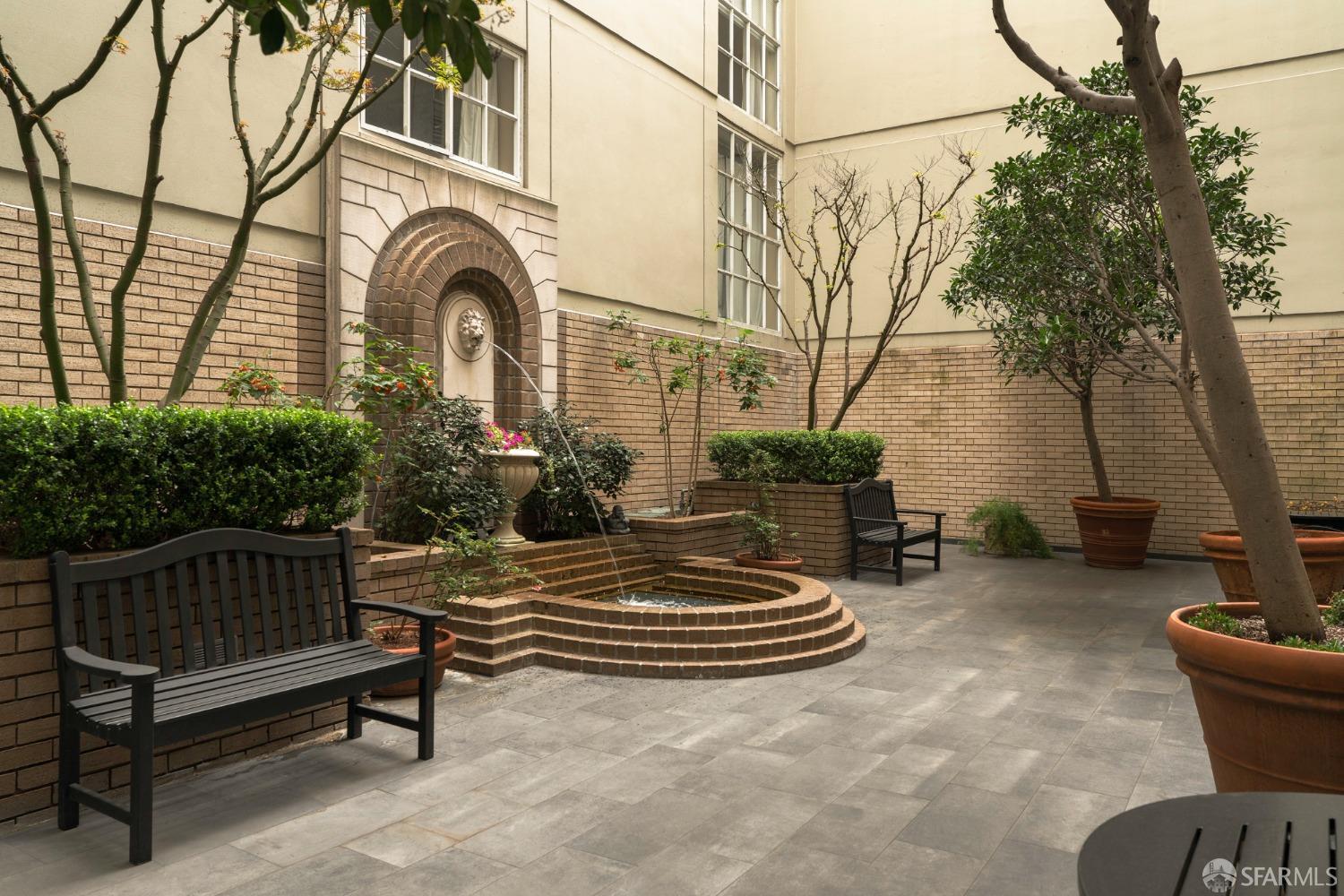 Detail Gallery Image 3 of 12 For 1255 California St #701,  San Francisco,  CA 94109 - 1 Beds | 1/1 Baths
