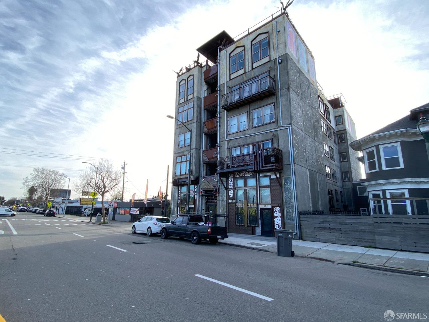 Detail Gallery Image 31 of 44 For 6105 San Pablo Ave #103,  Emeryville,  CA 94608 - 1 Beds | 1/1 Baths