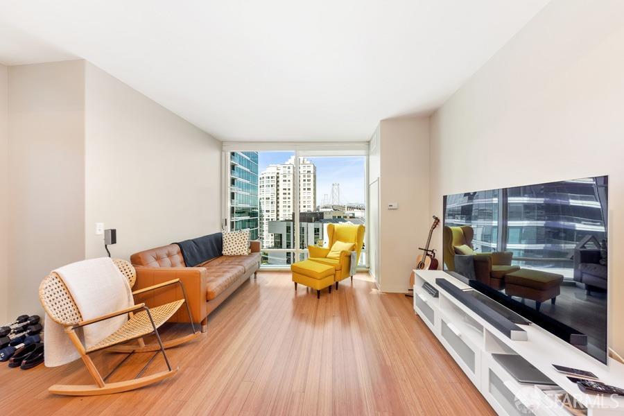Detail Gallery Image 1 of 20 For 425 1st St #908,  San Francisco,  CA 94105 - 1 Beds | 1 Baths