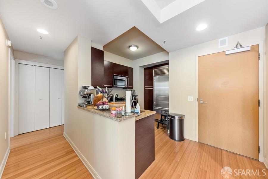Detail Gallery Image 8 of 20 For 425 1st St #908,  San Francisco,  CA 94105 - 1 Beds | 1 Baths