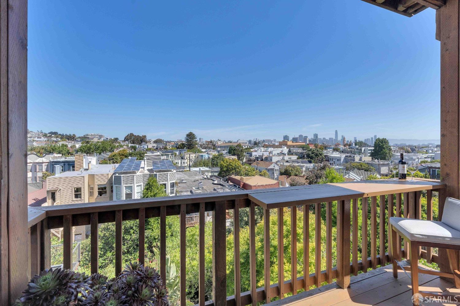 Photo #3: 425029578 Listing 