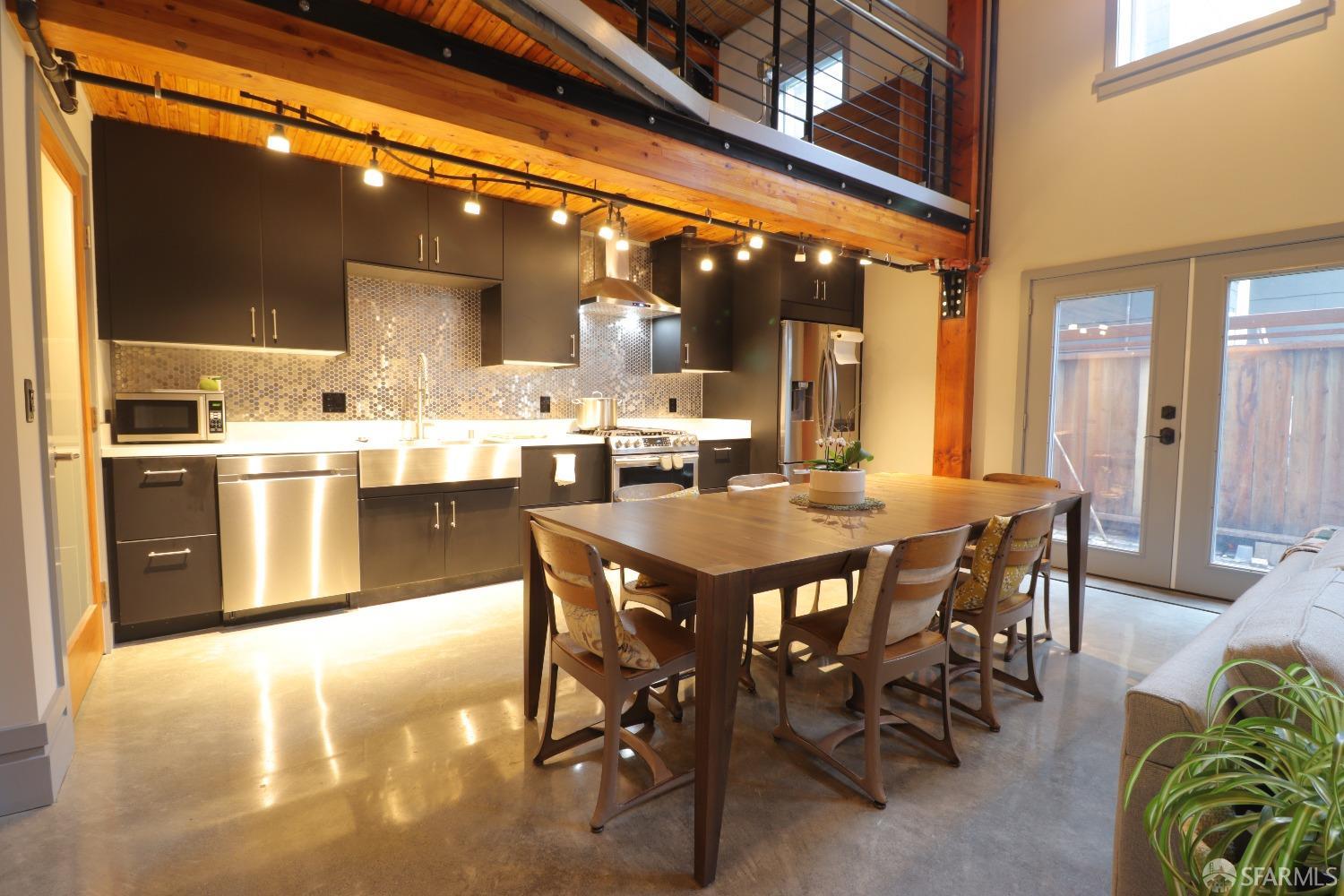 Detail Gallery Image 29 of 44 For 6105 San Pablo Ave #103,  Emeryville,  CA 94608 - 1 Beds | 1/1 Baths