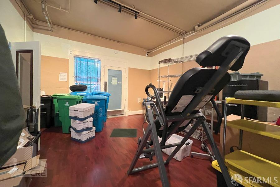 Detail Gallery Image 4 of 7 For 5250 Mission St, San Francisco,  CA 94112 - – Beds | – Baths