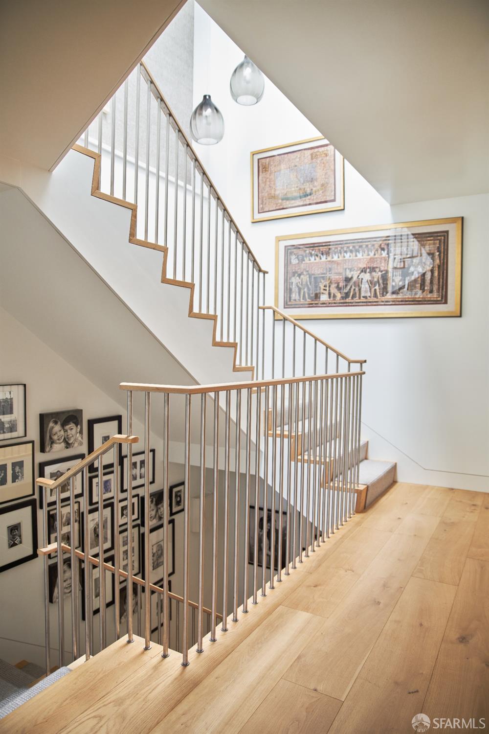 Detail Gallery Image 29 of 46 For 1338 Filbert St #D,  San Francisco,  CA 94109 - 3 Beds | 3 Baths
