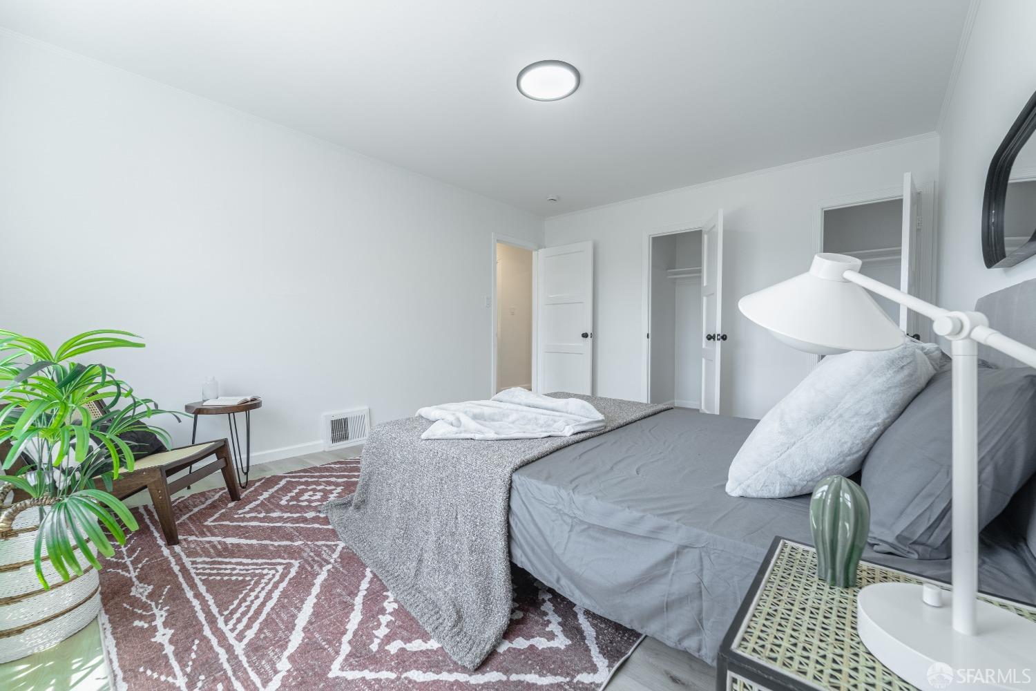 Detail Gallery Image 17 of 67 For 3539 Judah St, San Francisco,  CA 94122 - – Beds | – Baths