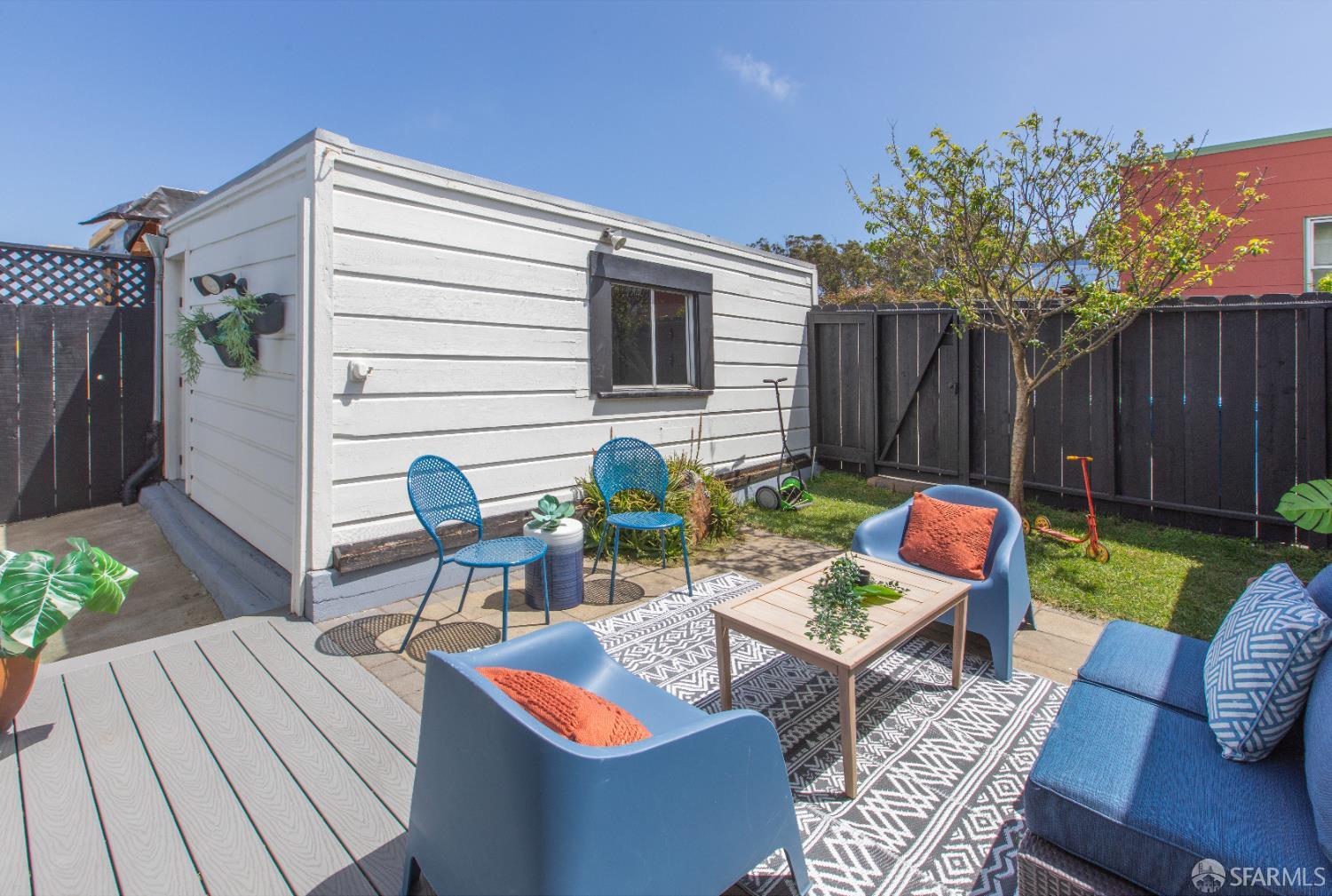Detail Gallery Image 25 of 38 For 287 Staples Ave, San Francisco,  CA 94112 - 2 Beds | 1 Baths