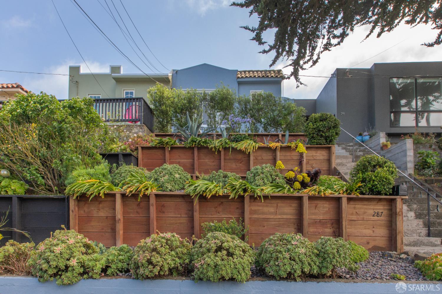 Detail Gallery Image 29 of 38 For 287 Staples Ave, San Francisco,  CA 94112 - 2 Beds | 1 Baths