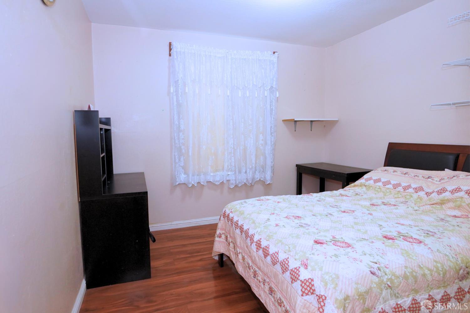 Detail Gallery Image 7 of 13 For 511 Skyline Dr, Daly City,  CA 94015 - 4 Beds | 2 Baths