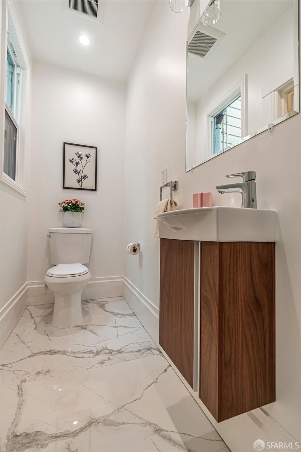 Detail Gallery Image 32 of 45 For 287 Church St, San Francisco,  CA 94114 - 2 Beds | 2 Baths