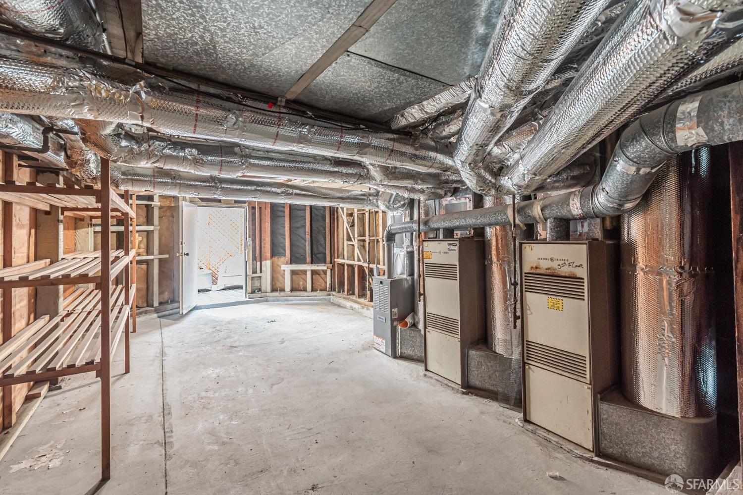 Detail Gallery Image 36 of 45 For 287 Church St, San Francisco,  CA 94114 - 2 Beds | 2 Baths
