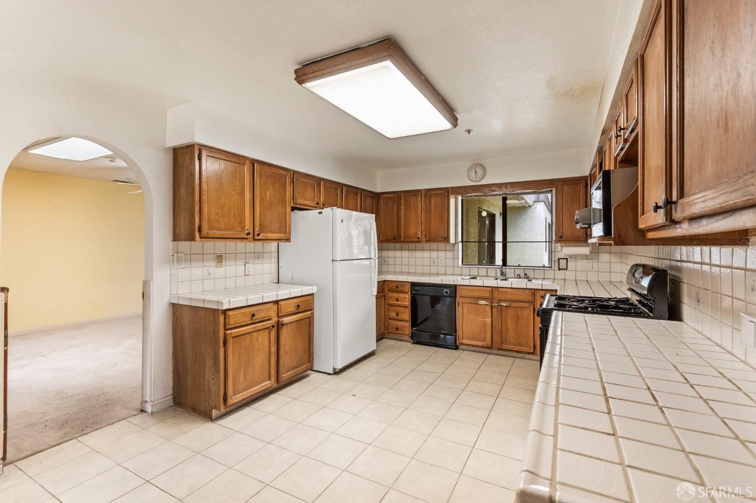 Isabelle Avenue, San Mateo, California image 13