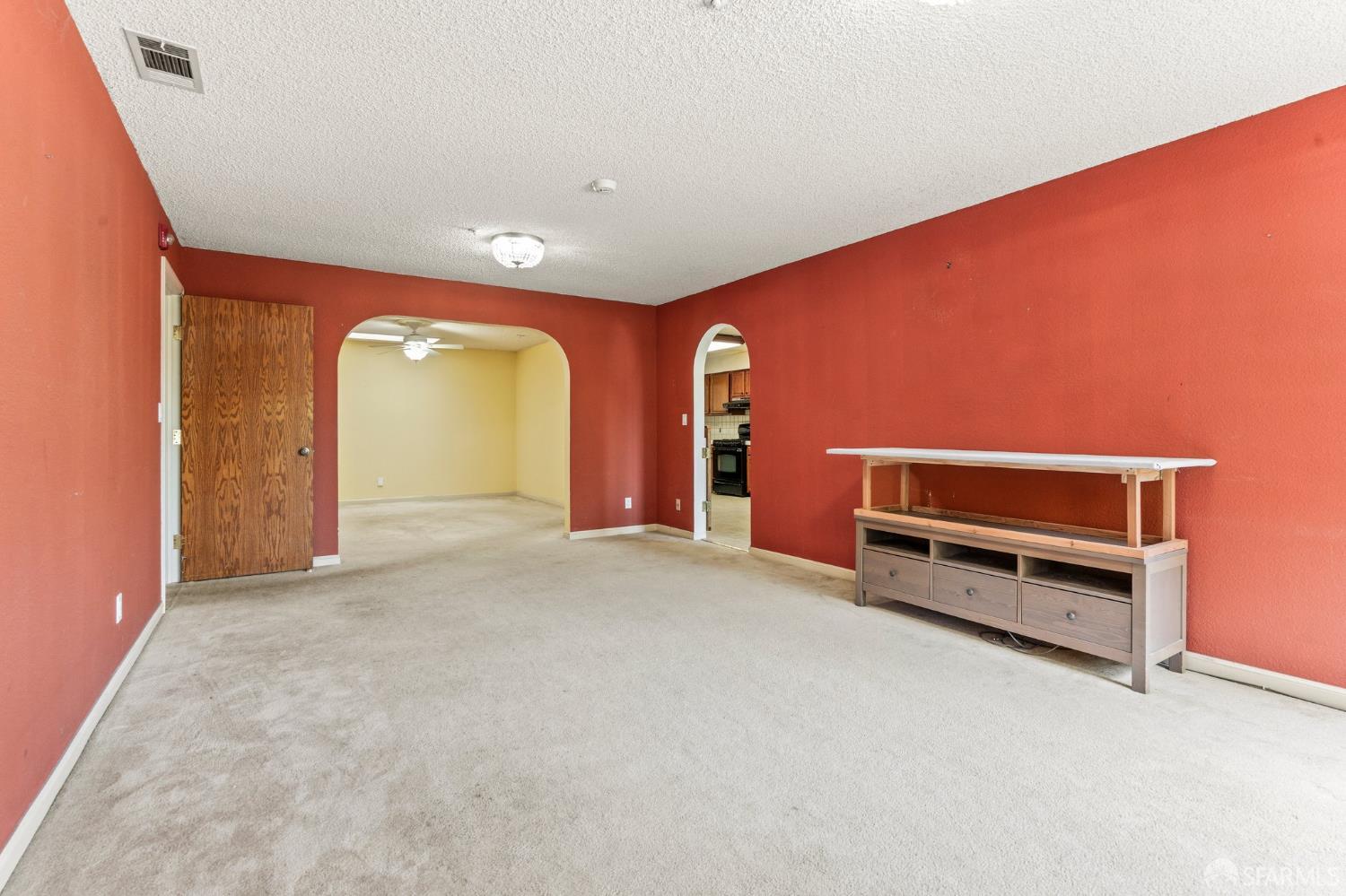Isabelle Avenue, San Mateo, California image 9