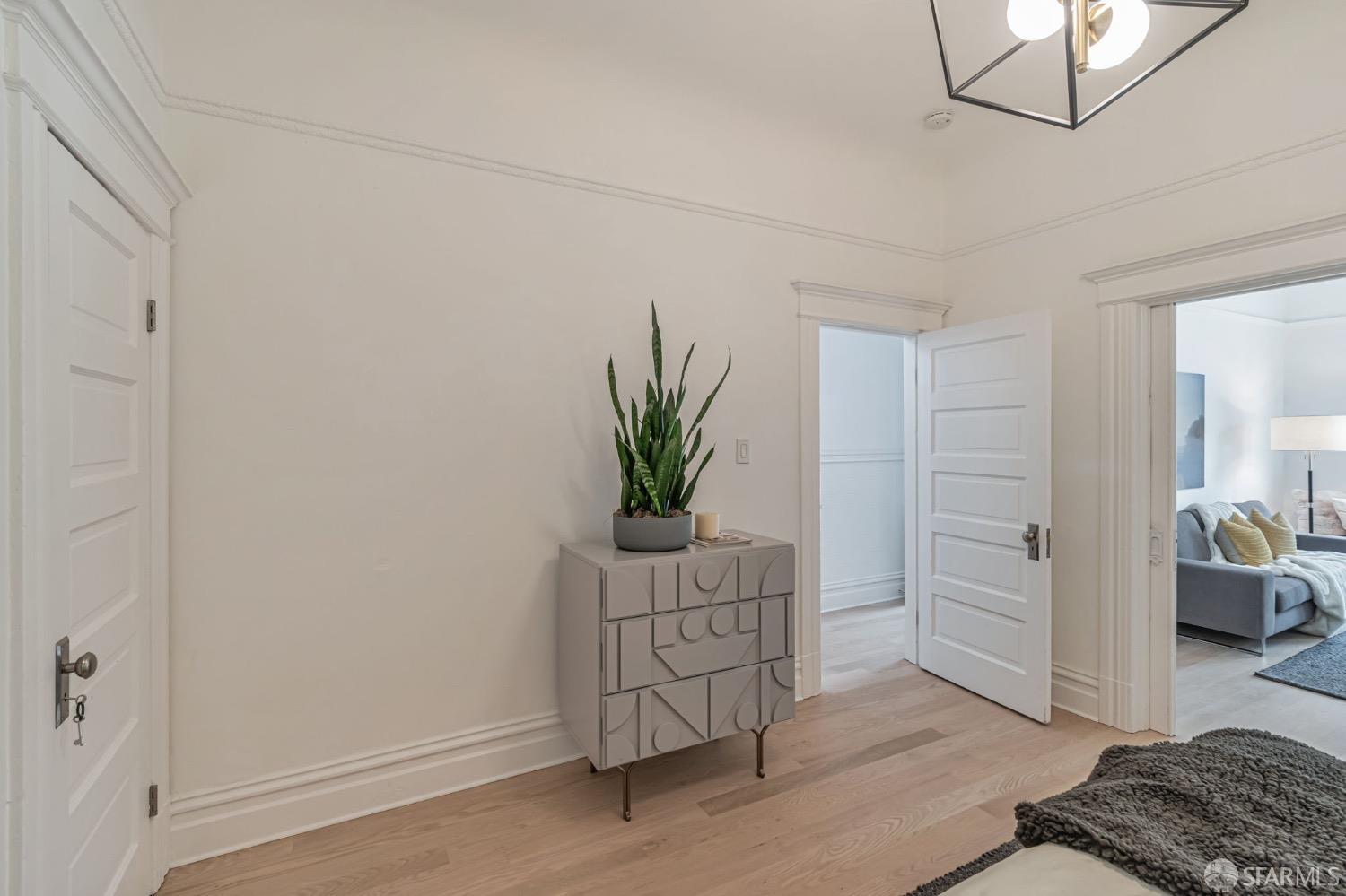 Detail Gallery Image 22 of 45 For 287 Church St, San Francisco,  CA 94114 - 2 Beds | 2 Baths