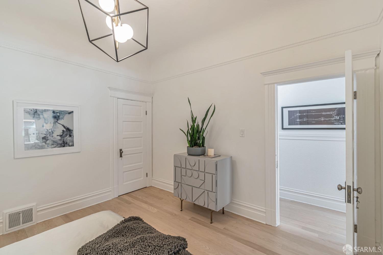 Detail Gallery Image 23 of 45 For 287 Church St, San Francisco,  CA 94114 - 2 Beds | 2 Baths