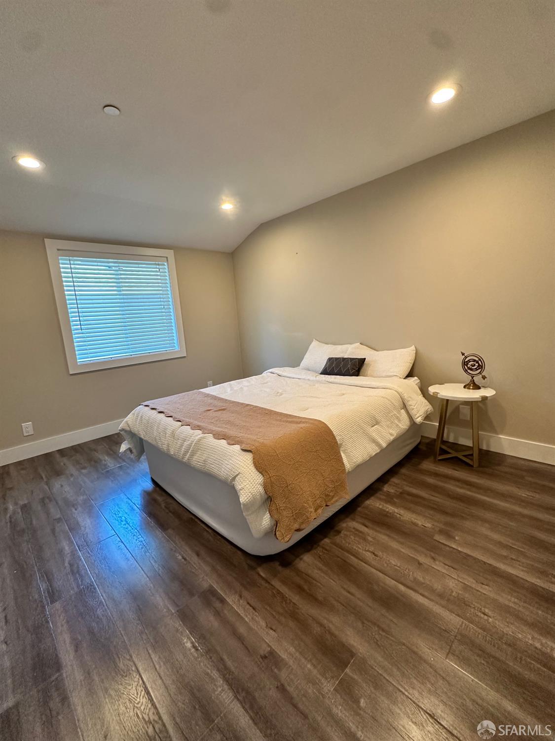 Detail Gallery Image 21 of 22 For 139 Hall Ln, Walnut Creek,  CA 94597 - 2 Beds | 3/1 Baths