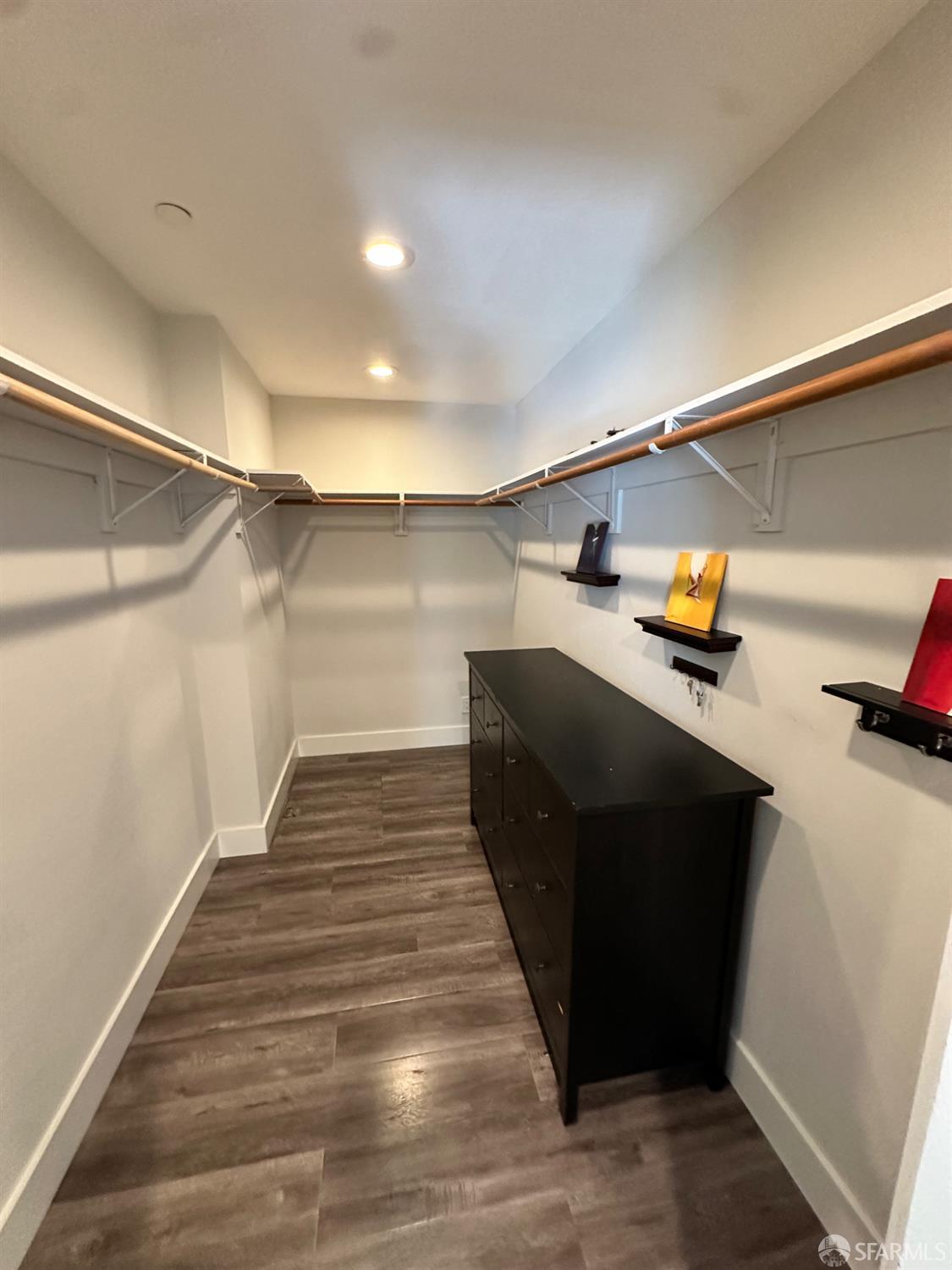 Detail Gallery Image 18 of 22 For 139 Hall Ln, Walnut Creek,  CA 94597 - 2 Beds | 3/1 Baths