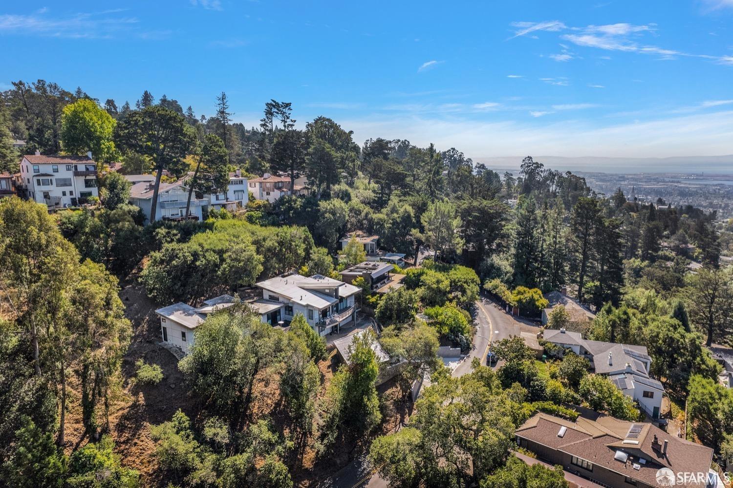 Detail Gallery Image 24 of 34 For 0 0 Ascot Dr, Oakland,  CA 94611 - – Beds | – Baths