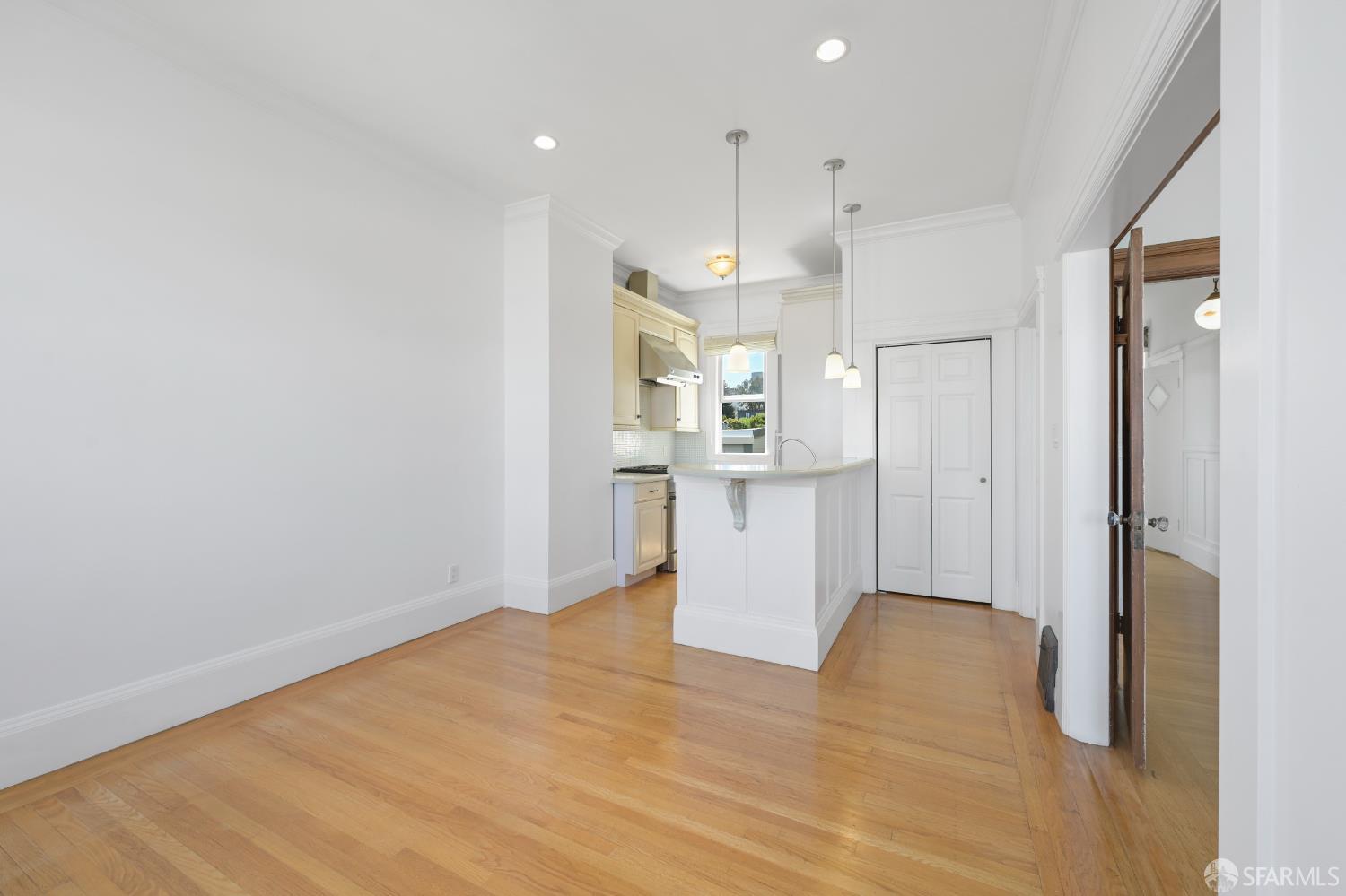 Detail Gallery Image 24 of 67 For 1680 Union St, San Francisco,  CA 94123 - – Beds | – Baths