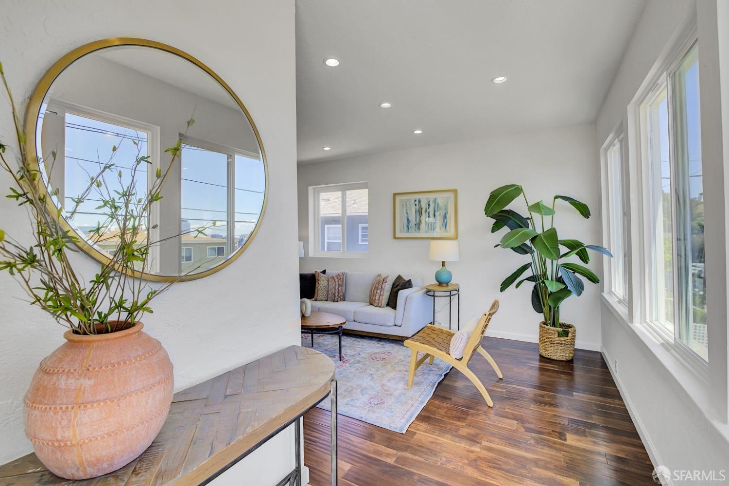 Detail Gallery Image 2 of 41 For 103 Green Ave, South San Francisco,  CA 94080 - 2 Beds | 2 Baths