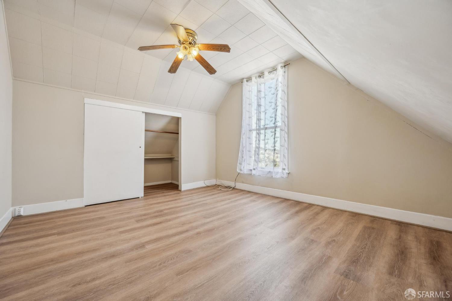 Detail Gallery Image 2 of 12 For 2552 San Jose Ave, San Francisco,  CA 94112 - 2 Beds | 1 Baths
