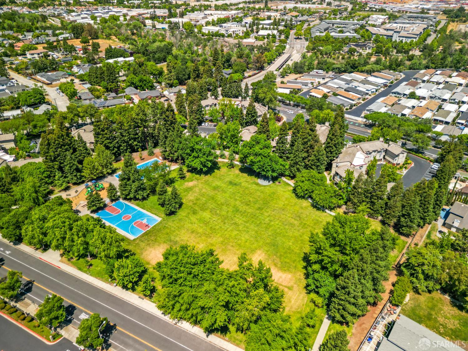 Detail Gallery Image 52 of 53 For 3433 Norton Way #6,  Pleasanton,  CA 94566 - 2 Beds | 1/1 Baths