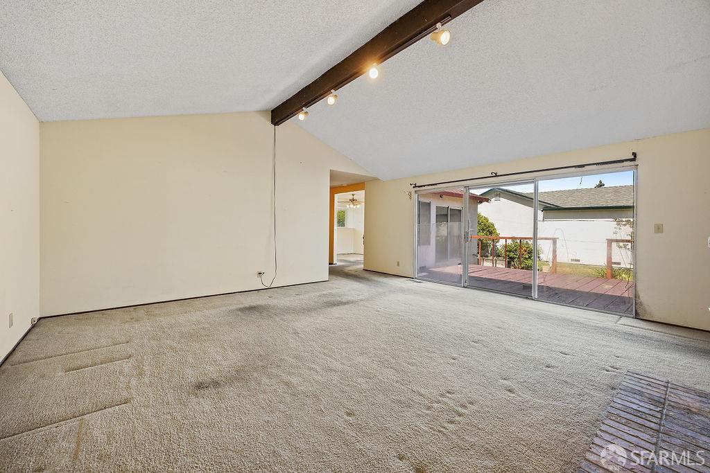Detail Gallery Image 5 of 34 For 2030 Sarah Dr, Pinole,  CA 94564 - 2 Beds | 2 Baths