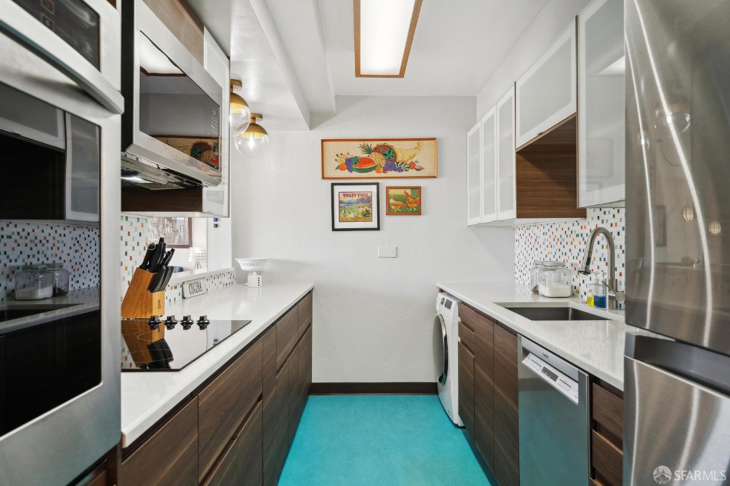 Detail Gallery Image 17 of 48 For 66 Cleary Ct #706,  San Francisco,  CA 94109 - 3 Beds | 2 Baths