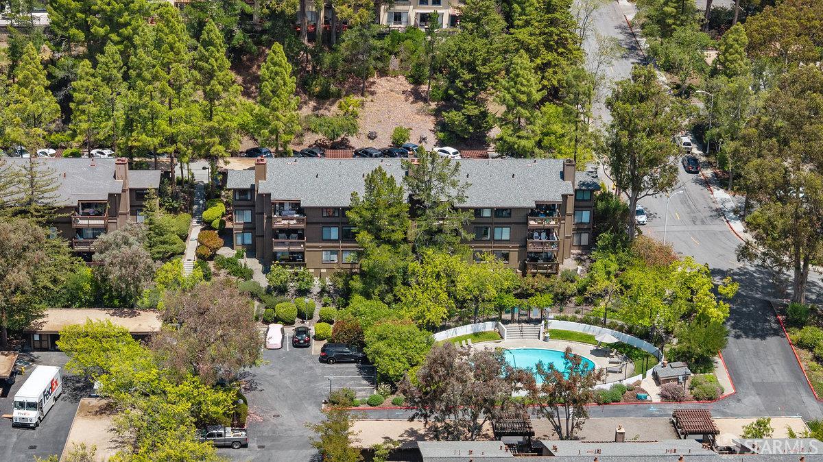 Detail Gallery Image 53 of 54 For 3349 Brittan Ave #12,  San Carlos,  CA 94070 - 3 Beds | 2 Baths