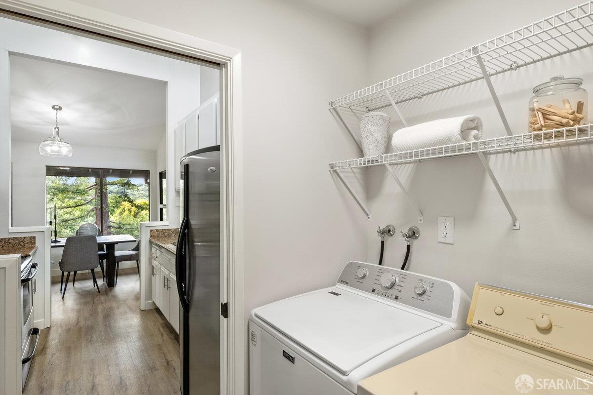 Detail Gallery Image 20 of 54 For 3349 Brittan Ave #12,  San Carlos,  CA 94070 - 3 Beds | 2 Baths