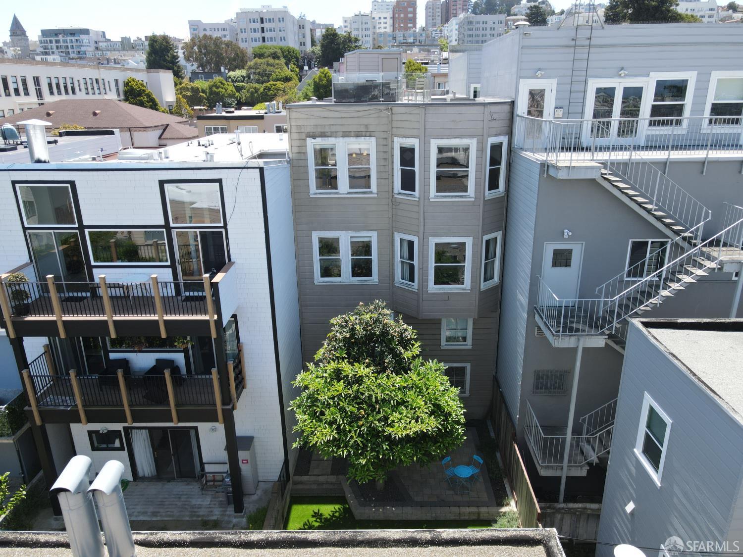 Detail Gallery Image 63 of 67 For 1680 Union St, San Francisco,  CA 94123 - – Beds | – Baths