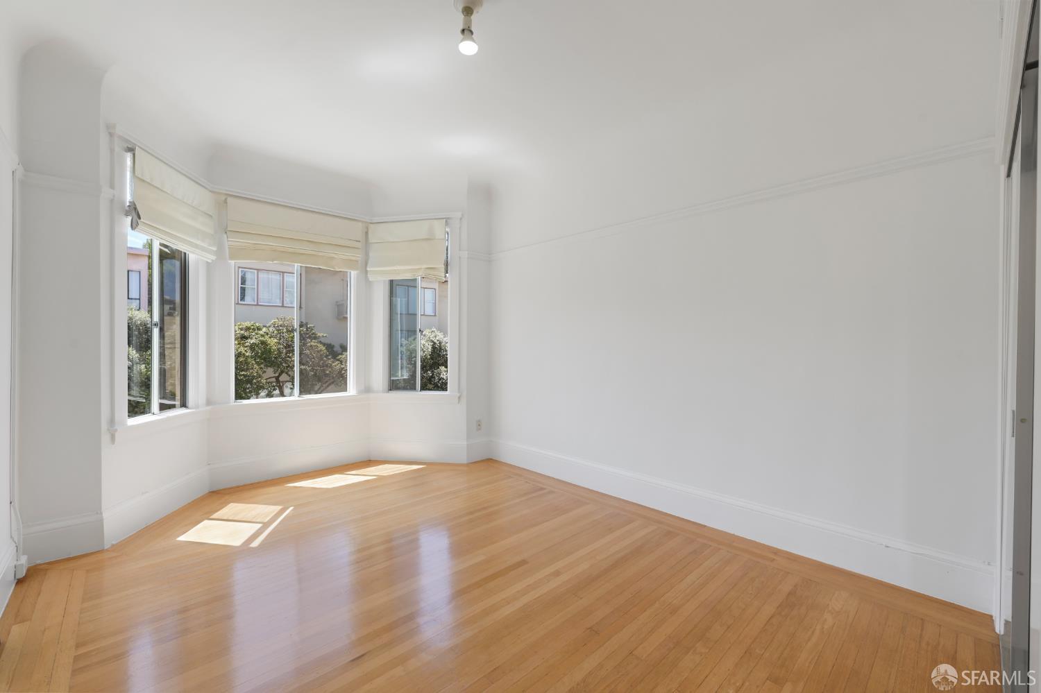 Detail Gallery Image 36 of 67 For 1680 Union St, San Francisco,  CA 94123 - – Beds | – Baths