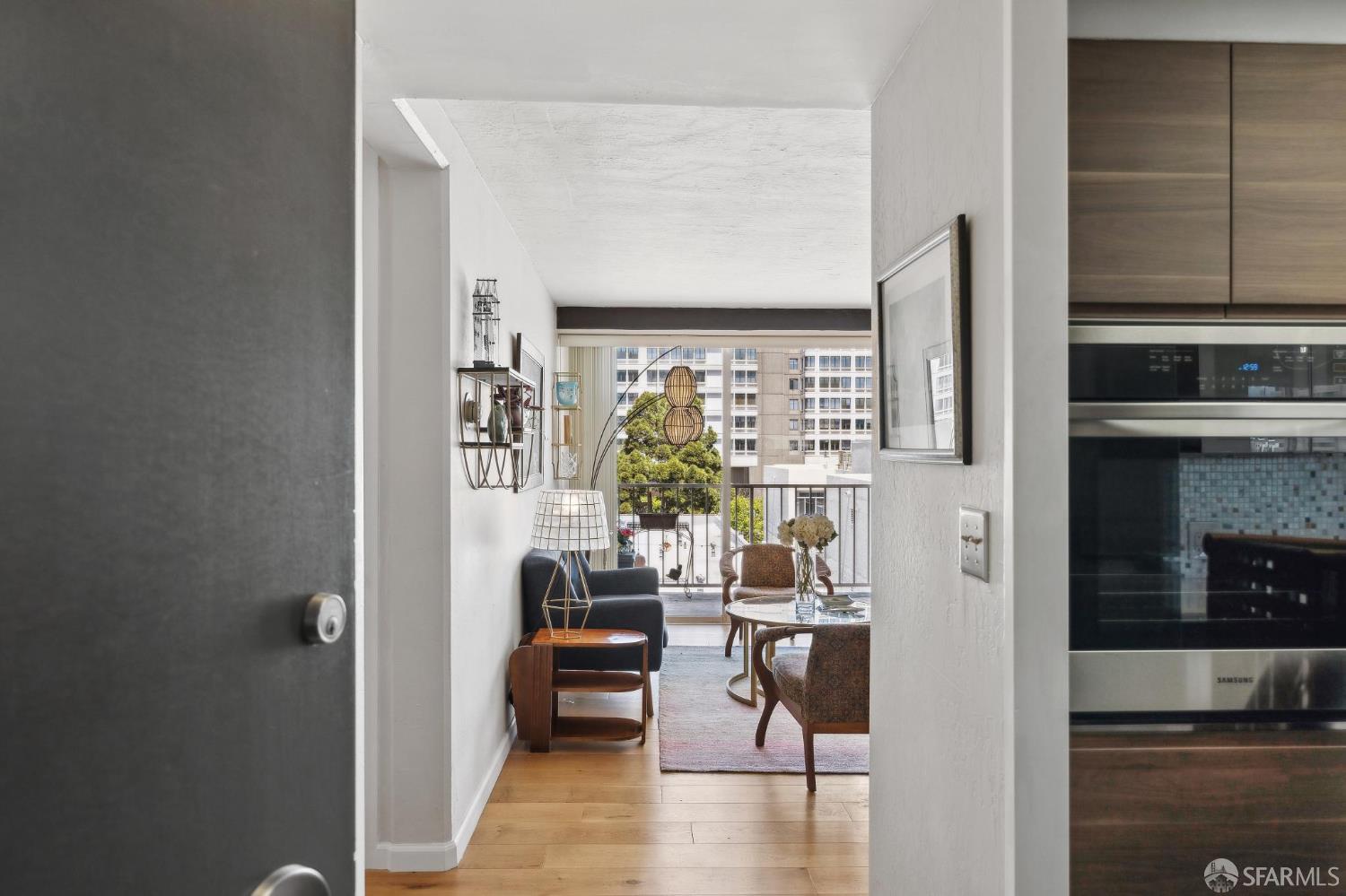 Detail Gallery Image 12 of 48 For 66 Cleary Ct #706,  San Francisco,  CA 94109 - 3 Beds | 2 Baths