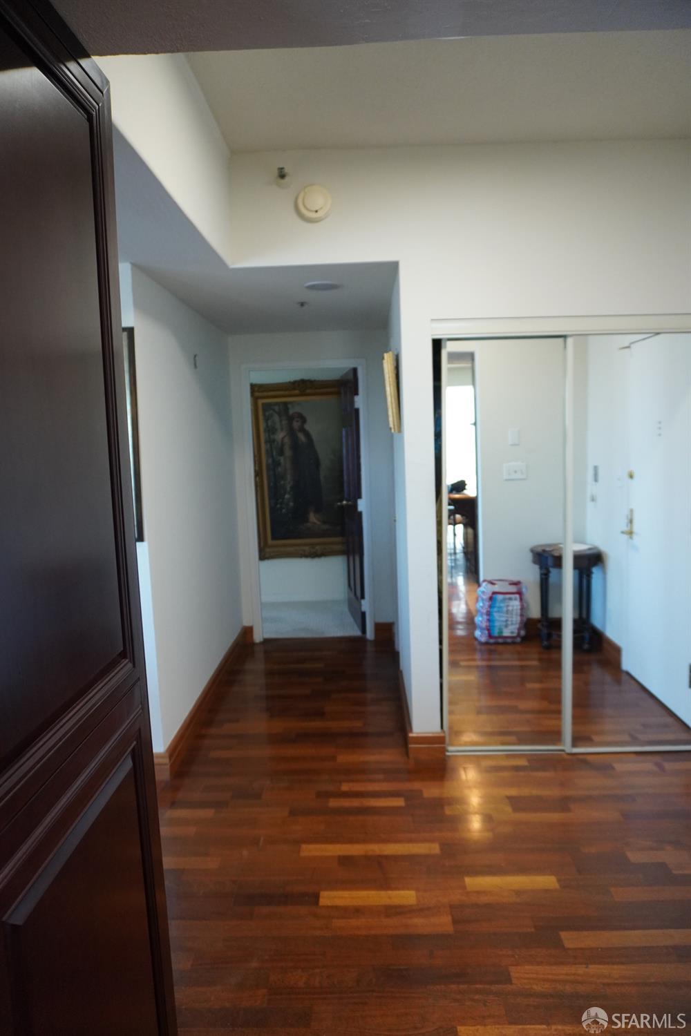 Detail Gallery Image 10 of 21 For 6363 Christie Ave #2426,  Emeryville,  CA 94608 - 2 Beds | 2 Baths