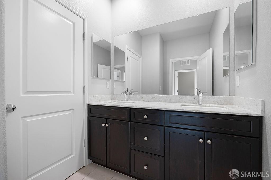 Detail Gallery Image 44 of 55 For 192 Montevina Way, Hayward,  CA 94545 - 5 Beds | 3 Baths