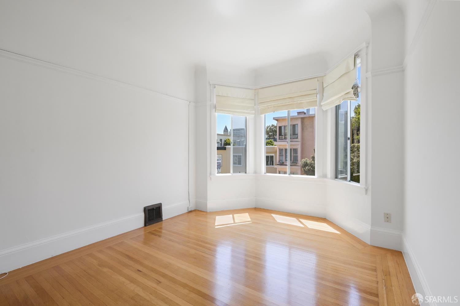 Detail Gallery Image 37 of 67 For 1680 Union St, San Francisco,  CA 94123 - – Beds | – Baths