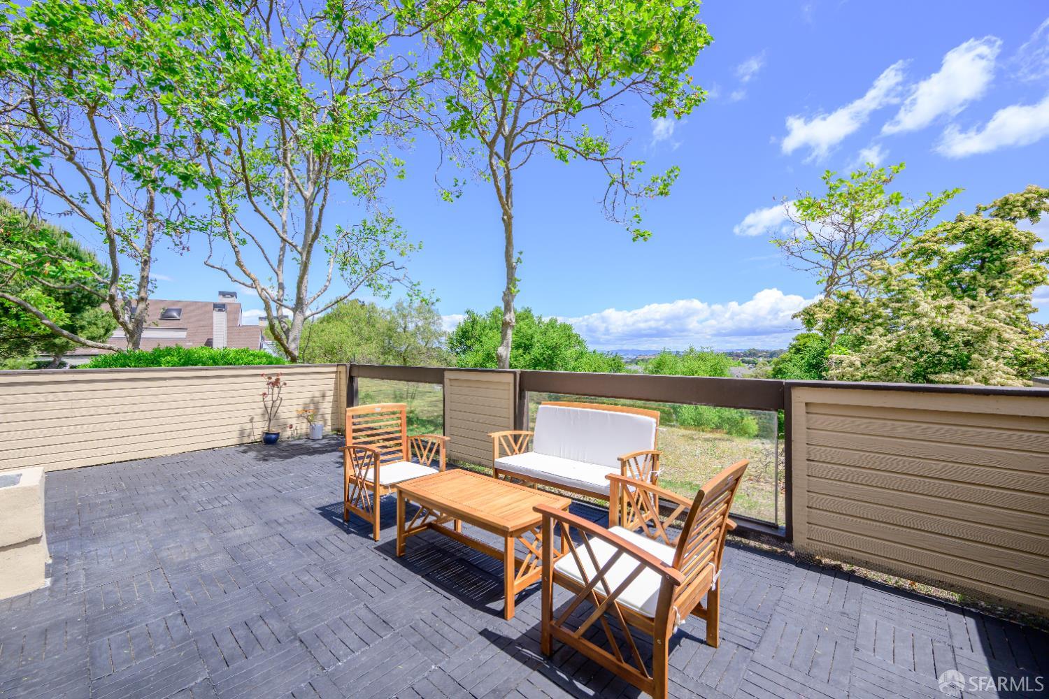 Detail Gallery Image 57 of 64 For 3370 Longview Ct, San Pablo,  CA 94806 - 3 Beds | 2/1 Baths
