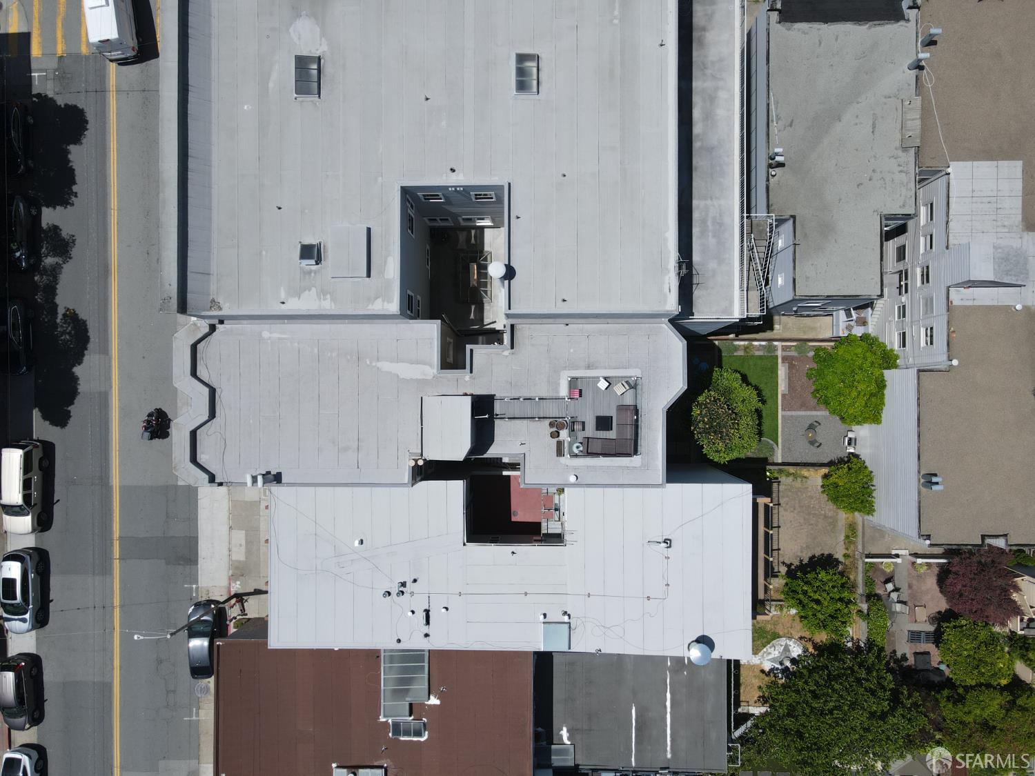 Detail Gallery Image 58 of 67 For 1680 Union St, San Francisco,  CA 94123 - – Beds | – Baths