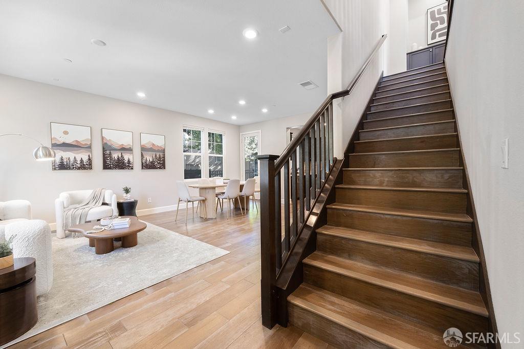 Detail Gallery Image 22 of 55 For 192 Montevina Way, Hayward,  CA 94545 - 5 Beds | 3 Baths