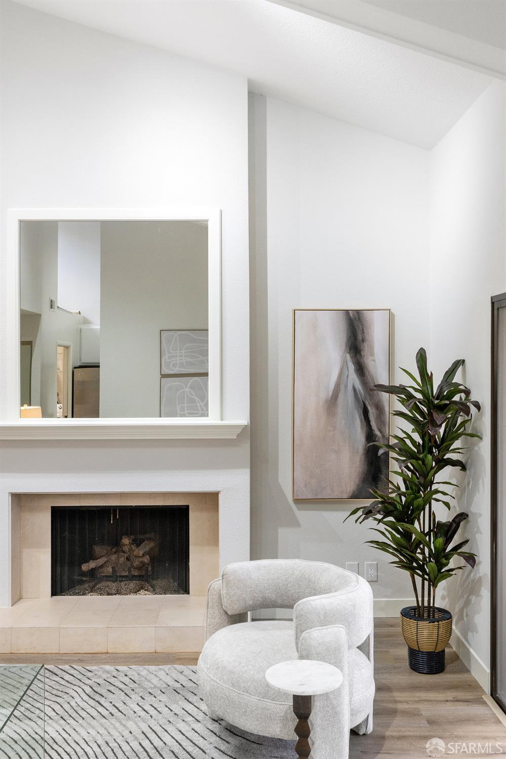 Detail Gallery Image 7 of 54 For 3349 Brittan Ave #12,  San Carlos,  CA 94070 - 3 Beds | 2 Baths