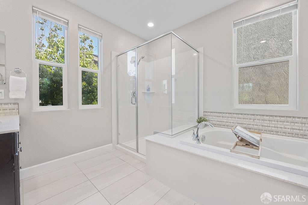 Detail Gallery Image 38 of 55 For 192 Montevina Way, Hayward,  CA 94545 - 5 Beds | 3 Baths