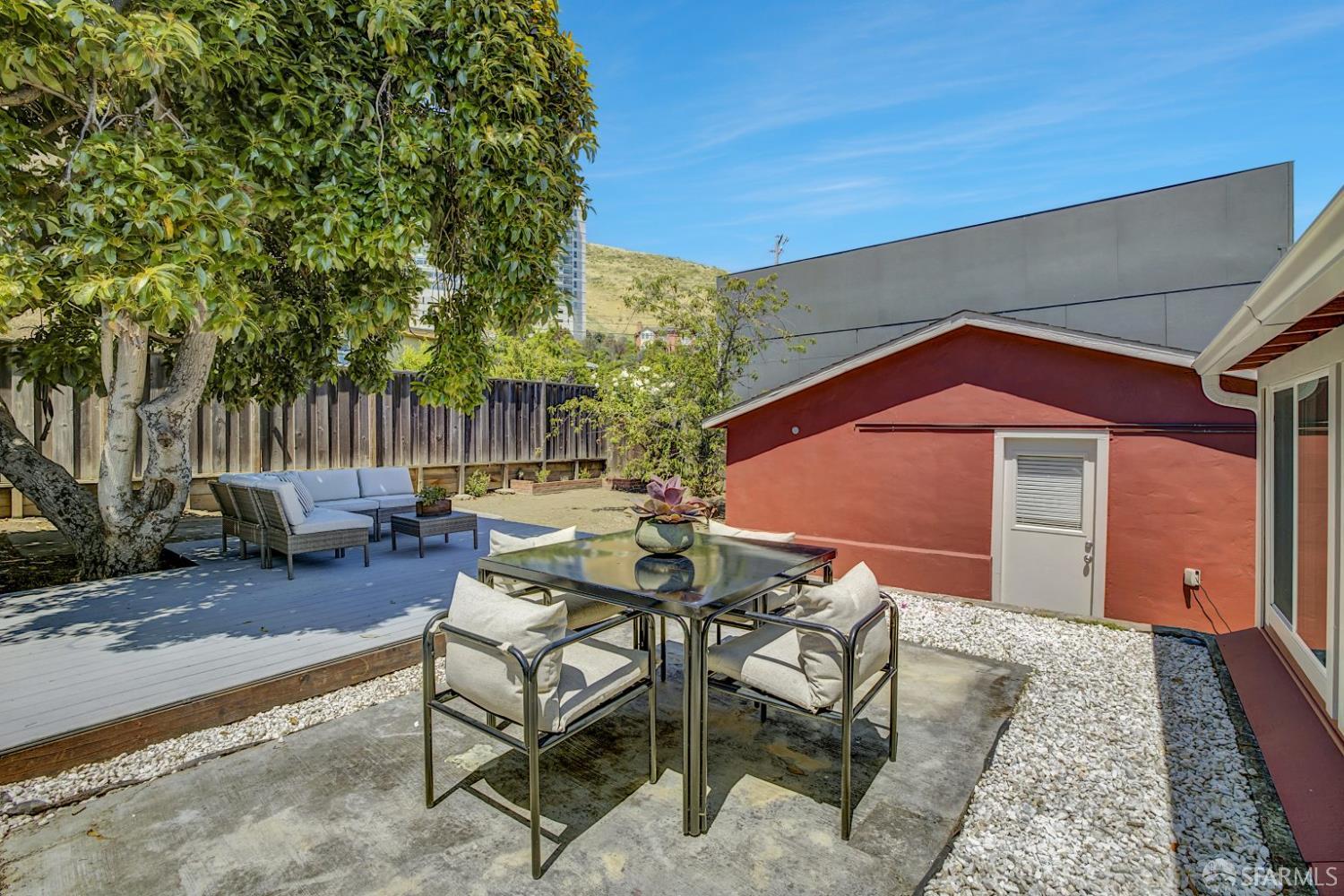 Detail Gallery Image 23 of 41 For 103 Green Ave, South San Francisco,  CA 94080 - 2 Beds | 2 Baths