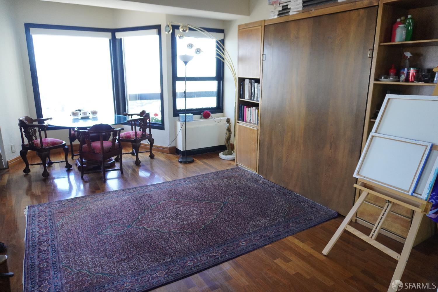 Detail Gallery Image 5 of 21 For 6363 Christie Ave #2426,  Emeryville,  CA 94608 - 2 Beds | 2 Baths