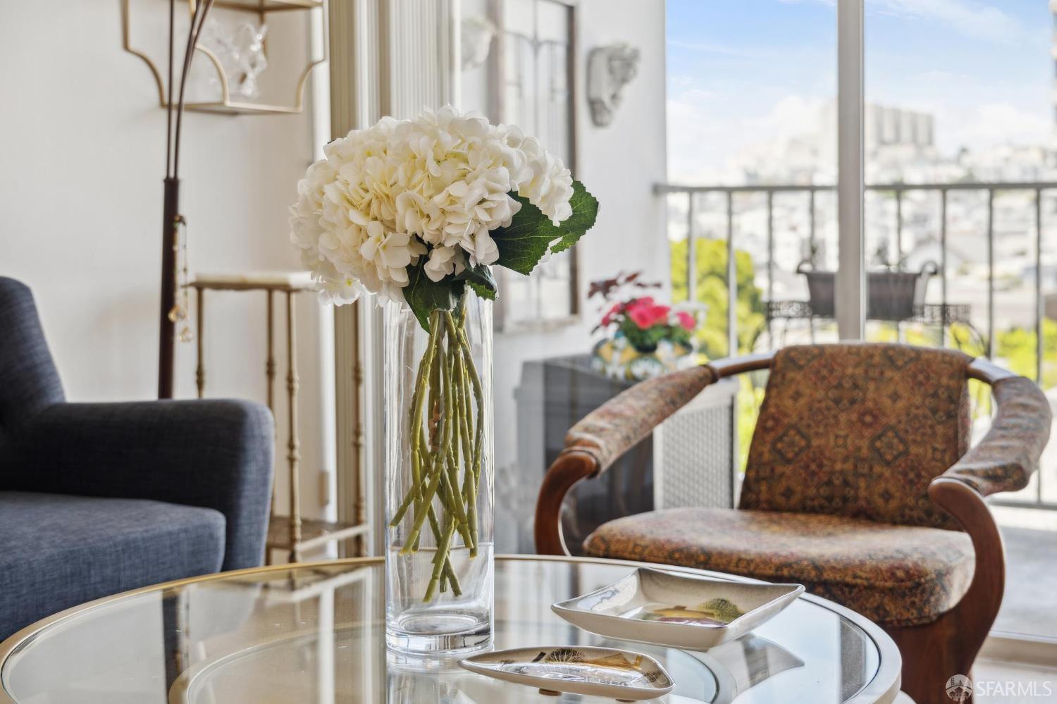 Detail Gallery Image 8 of 48 For 66 Cleary Ct #706,  San Francisco,  CA 94109 - 3 Beds | 2 Baths