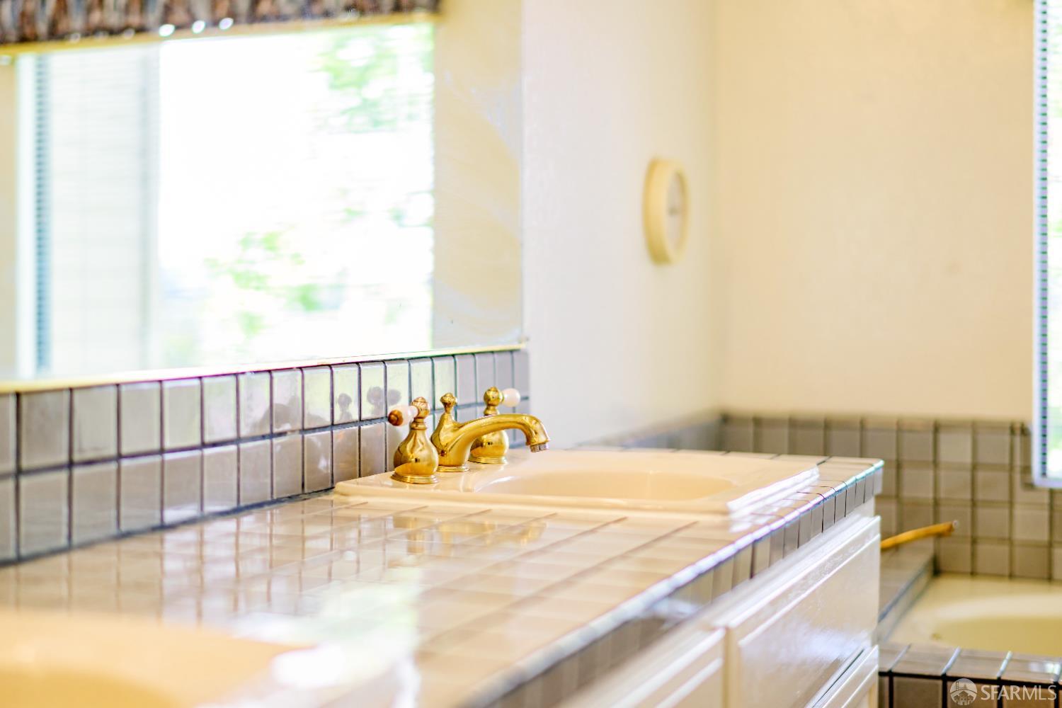 Detail Gallery Image 54 of 64 For 3370 Longview Ct, San Pablo,  CA 94806 - 3 Beds | 2/1 Baths
