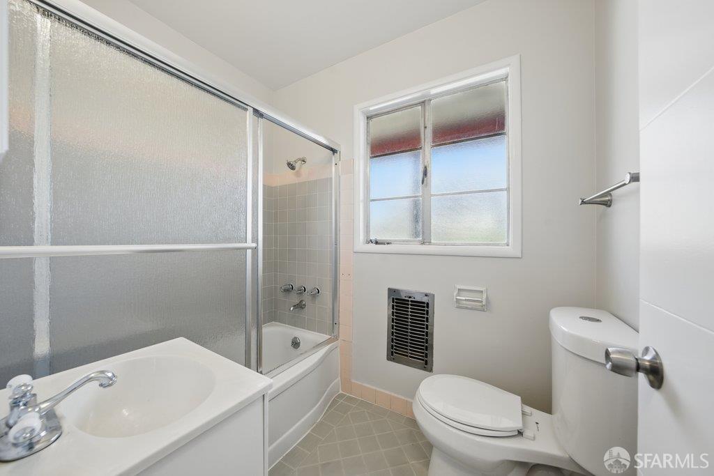 Detail Gallery Image 24 of 34 For 1141 Evelyn Ave, Albany,  CA 94706 - – Beds | – Baths
