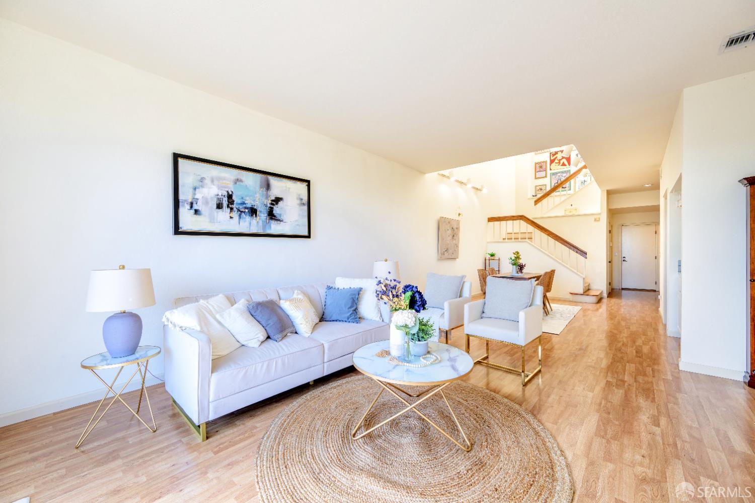 Detail Gallery Image 5 of 64 For 3370 Longview Ct, San Pablo,  CA 94806 - 3 Beds | 2/1 Baths