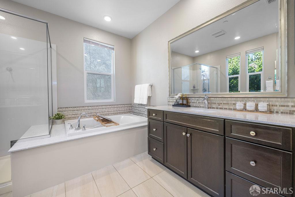 Detail Gallery Image 37 of 55 For 192 Montevina Way, Hayward,  CA 94545 - 5 Beds | 3 Baths
