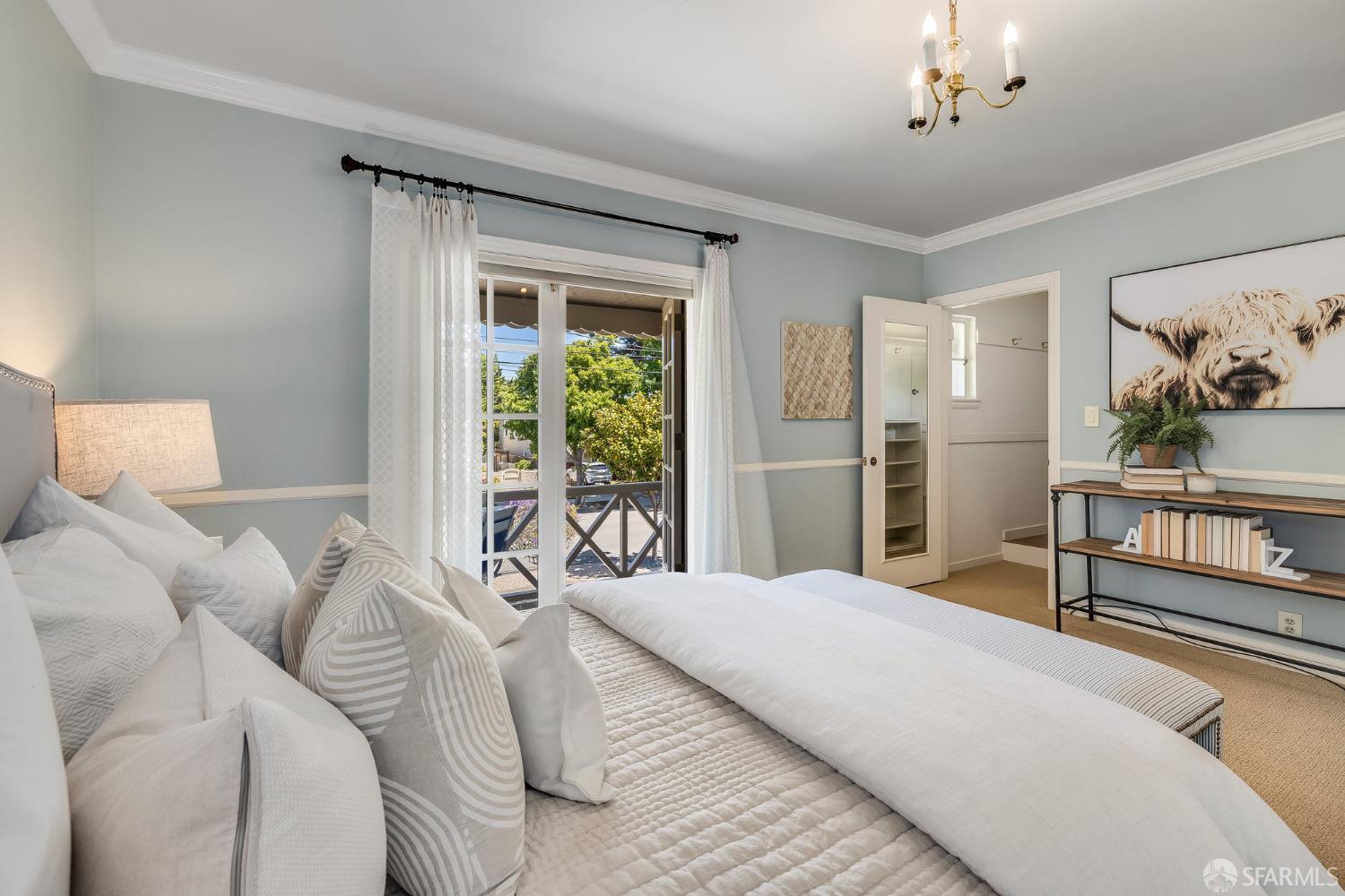 Detail Gallery Image 52 of 73 For 219 Clarendon Rd, Burlingame,  CA 94010 - 3 Beds | 2/1 Baths